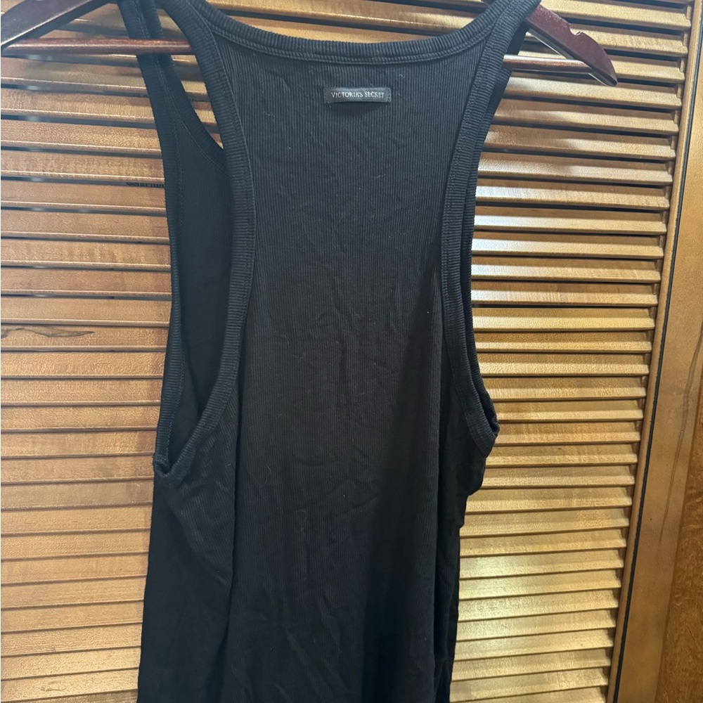 Victoria’s Secret Black Tank Top Large